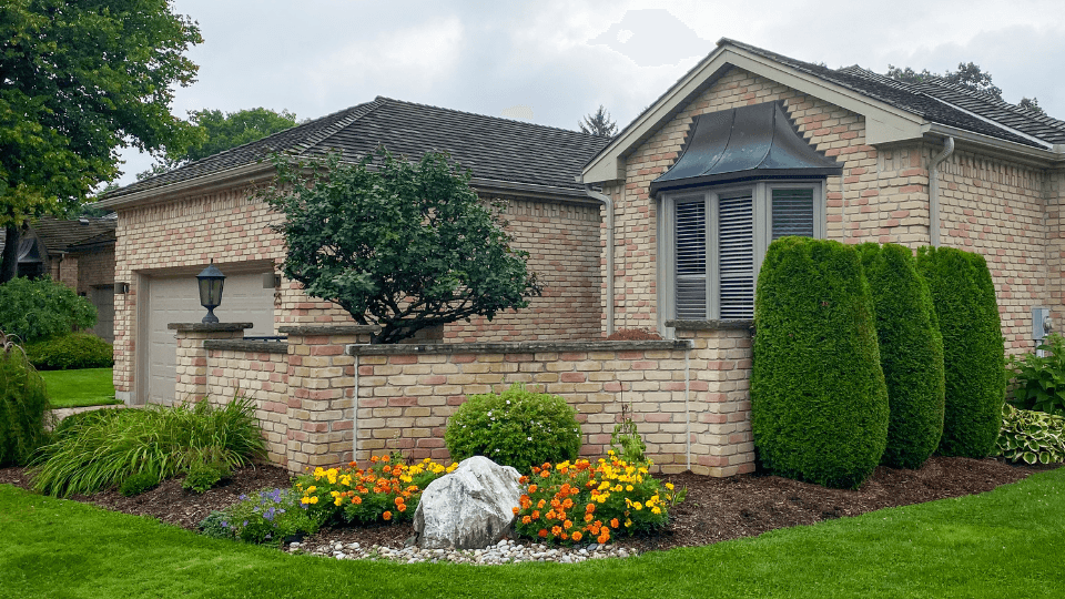 Condo Garden 